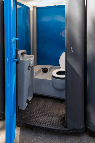 Best Local porta potty services  in Algonquin, MD